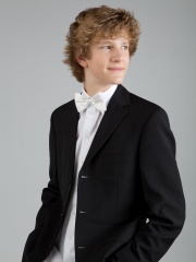 Photo of Jan Lisiecki