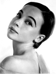 Photo of Leslie Caron