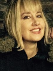 Photo of Kim Shattuck