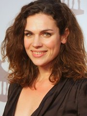 Photo of Anna Drijver