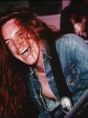 Photo of Cliff Burton