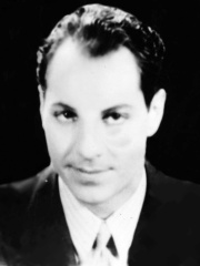 Photo of Zeppo Marx