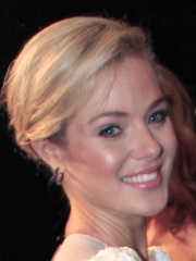 Photo of Jessica Marais