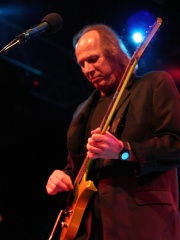 Photo of Adrian Belew