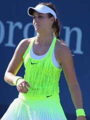 Photo of Laura Robson