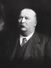 Photo of William Knox D'Arcy