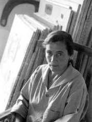 Photo of Agnes Martin