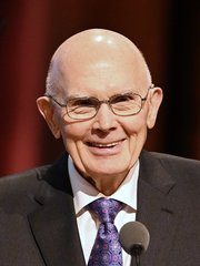 Photo of Dallin H. Oaks