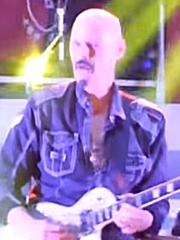 Photo of Bob Kulick