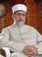 Photo of Muhammad Tahir-ul-Qadri