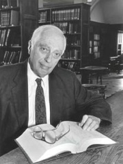 Photo of Bernard Lewis