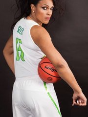 Photo of Kelly Santos