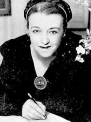 Photo of María Grever