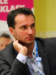 Photo of Adam Wiercioch