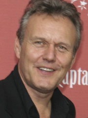 Photo of Anthony Head