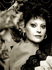 Photo of Angela Luce
