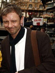 Photo of John Simm