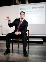 Photo of Declan Hill