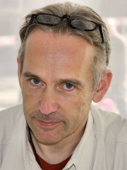 Photo of Jasper Fforde