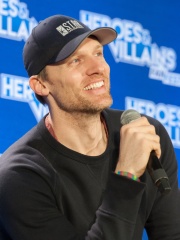 Photo of Teddy Sears