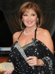 Photo of Stephanie Beacham