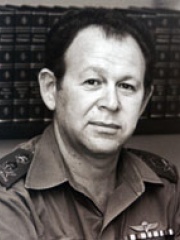 Photo of Mordechai Gur