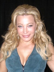 Photo of Taylor Dayne