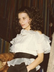 Photo of Theresa Saldana