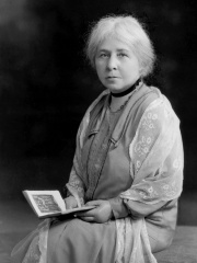 Photo of Margaret Murray