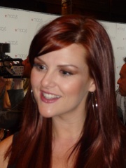 Photo of Sara Rue