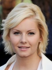 Photo of Elisha Cuthbert