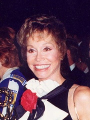 Photo of Mary Tyler Moore