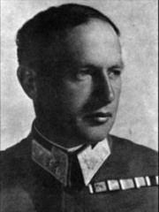 Photo of Viktor Pavičić