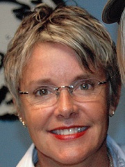 Photo of Amanda Bearse