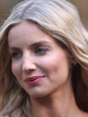 Photo of Annabelle Wallis