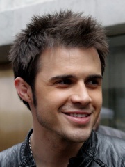 Photo of Kris Allen