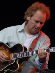 Photo of Lee Ritenour