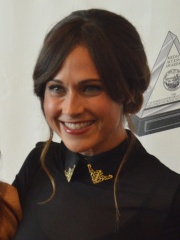 Photo of Nikki DeLoach