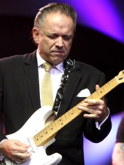 Photo of Jimmie Vaughan