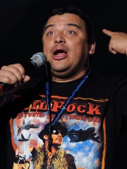 Photo of Carlos Mencia