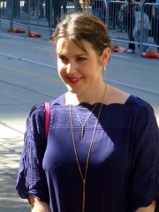 Photo of Melanie Lynskey