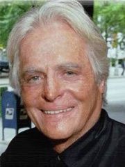 Photo of Richard Lynch