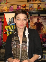 Photo of Amber Benson