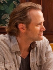 Photo of Lee Tergesen