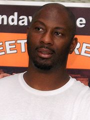 Photo of Elden Campbell