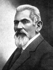 Photo of Patricio Escobar