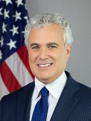 Photo of Jeff Zients