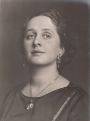 Photo of Lili Bech