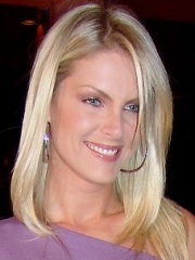 Photo of Ana Hickmann