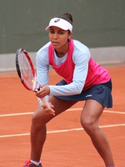 Photo of Raquel Atawo